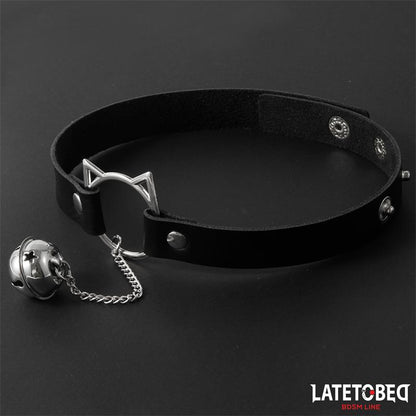 LATETOBED BDSM LINE Choker con Aro con Orejitas y Cascabel